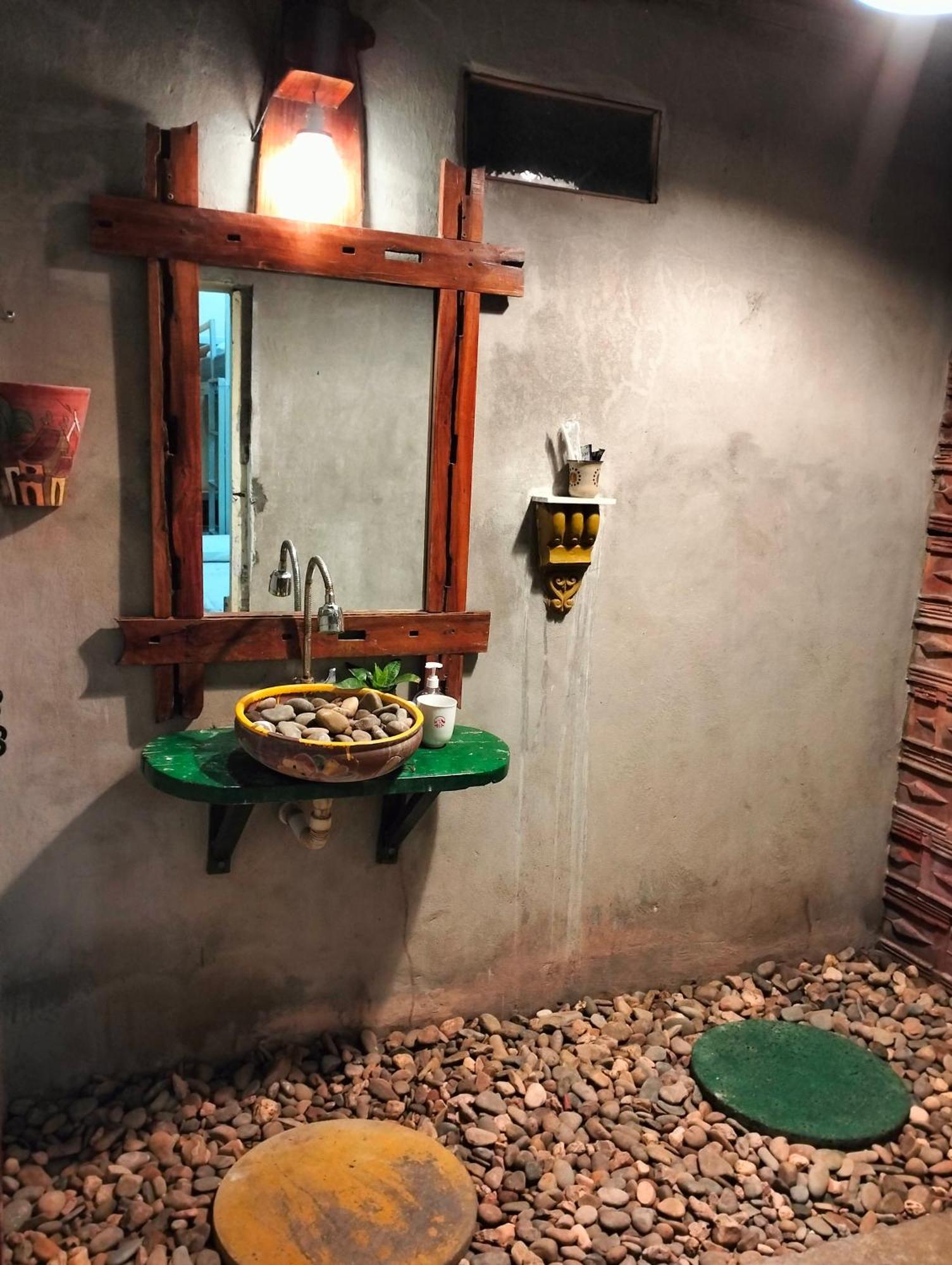 Highway 20 Homestay Phong Nha Eksteriør bilde